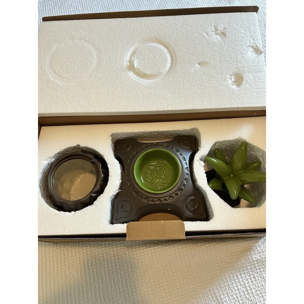 Polynesian 50th Anniversary Walt Disney World Pineapple Serving Set Chip Dip NIB